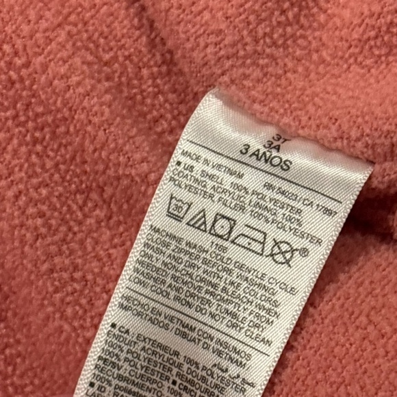 Old Navy puffer coat, 3T, coral pink - Picture 8 of 11